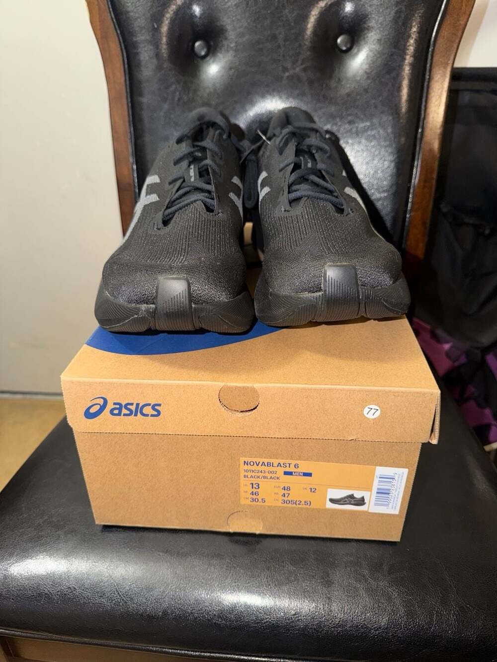 ASICS Novablast 6 Running Shoes - Men's US Size 13, Black/Black